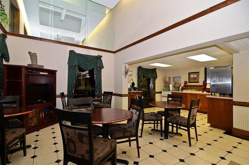 Quality Inn & Suites Atlanta Stone Mountain Εστιατόριο φωτογραφία
