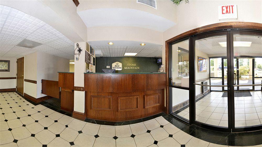 Quality Inn & Suites Atlanta Stone Mountain Εξωτερικό φωτογραφία