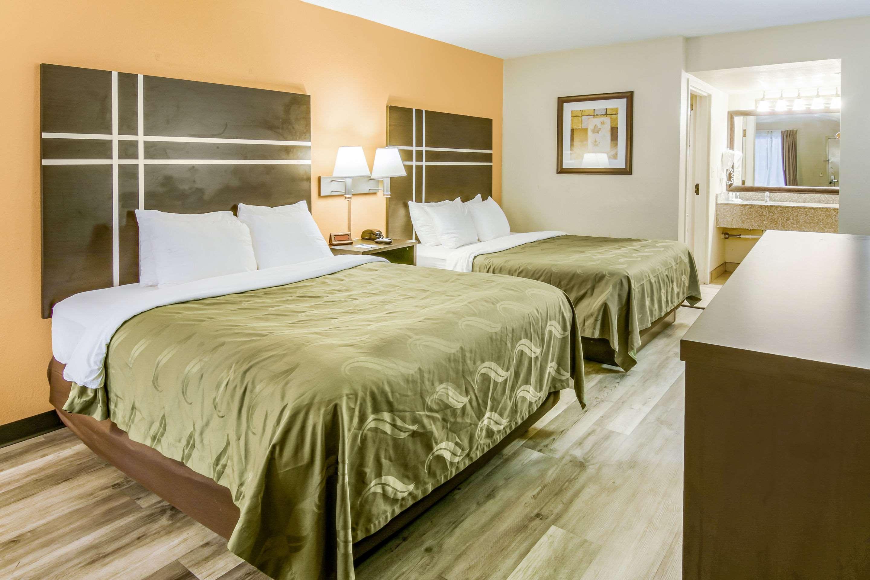 Quality Inn & Suites Atlanta Stone Mountain Εξωτερικό φωτογραφία