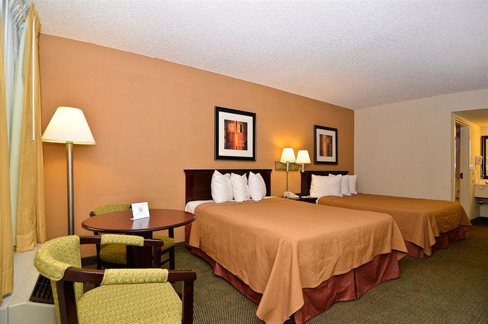 Quality Inn & Suites Atlanta Stone Mountain Εξωτερικό φωτογραφία
